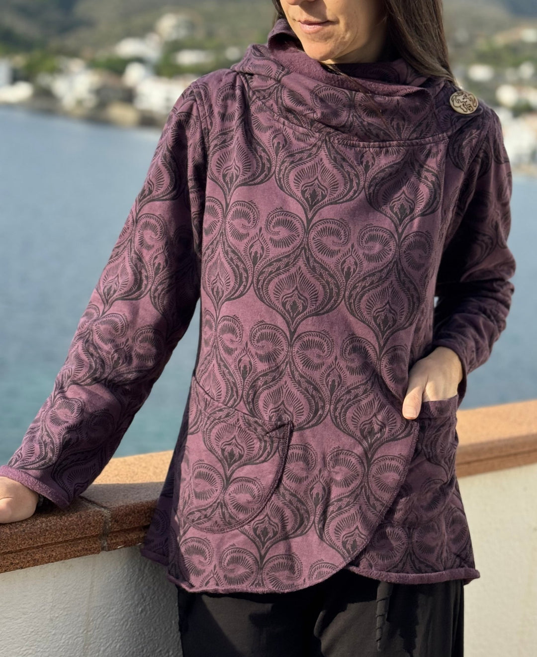 Clothing - Floating Lotus