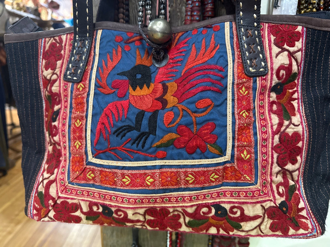 Handbags - Floating Lotus