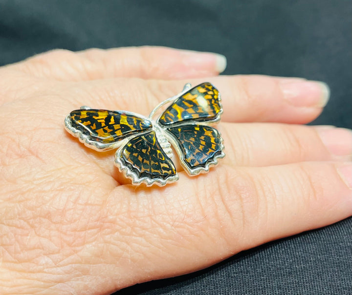 Amber Perching Butterfly Ring￼ - Floating Lotus