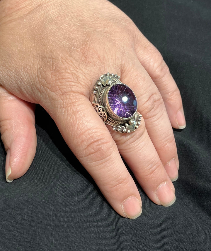 Amethyst Beehive Ring - Floating Lotus