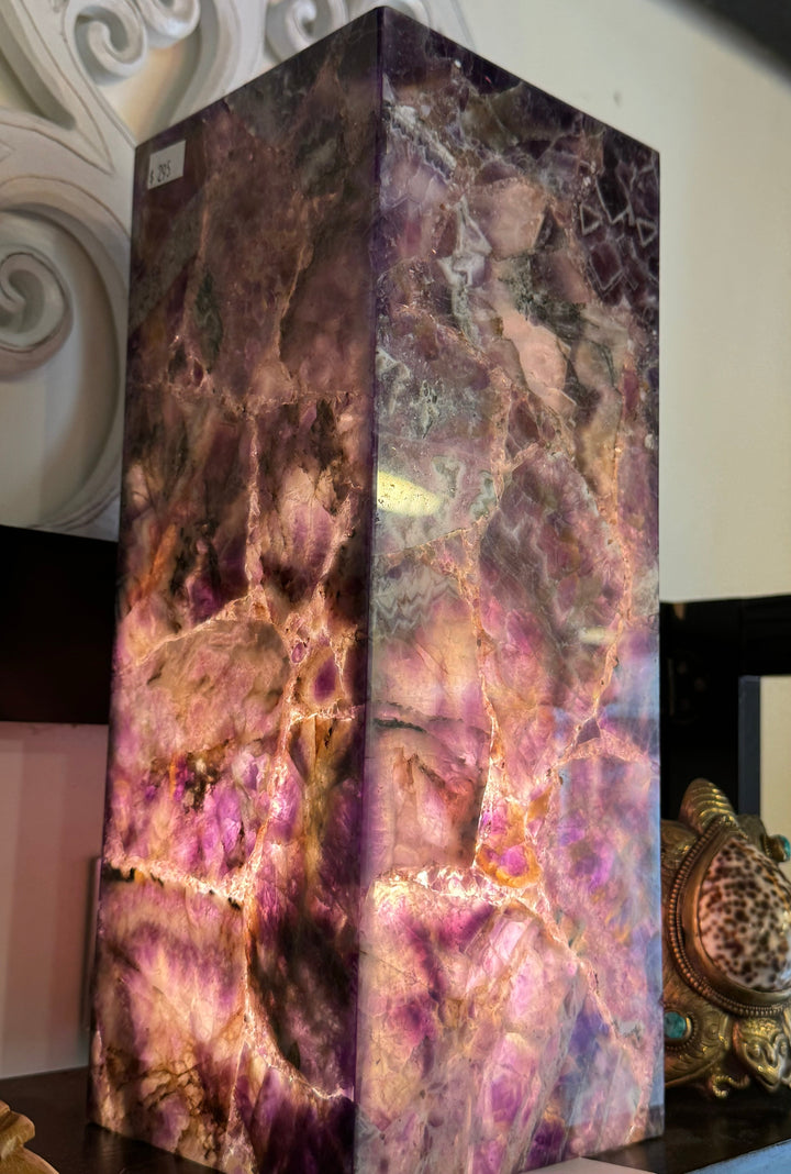 Amethyst Lamp - Floating Lotus