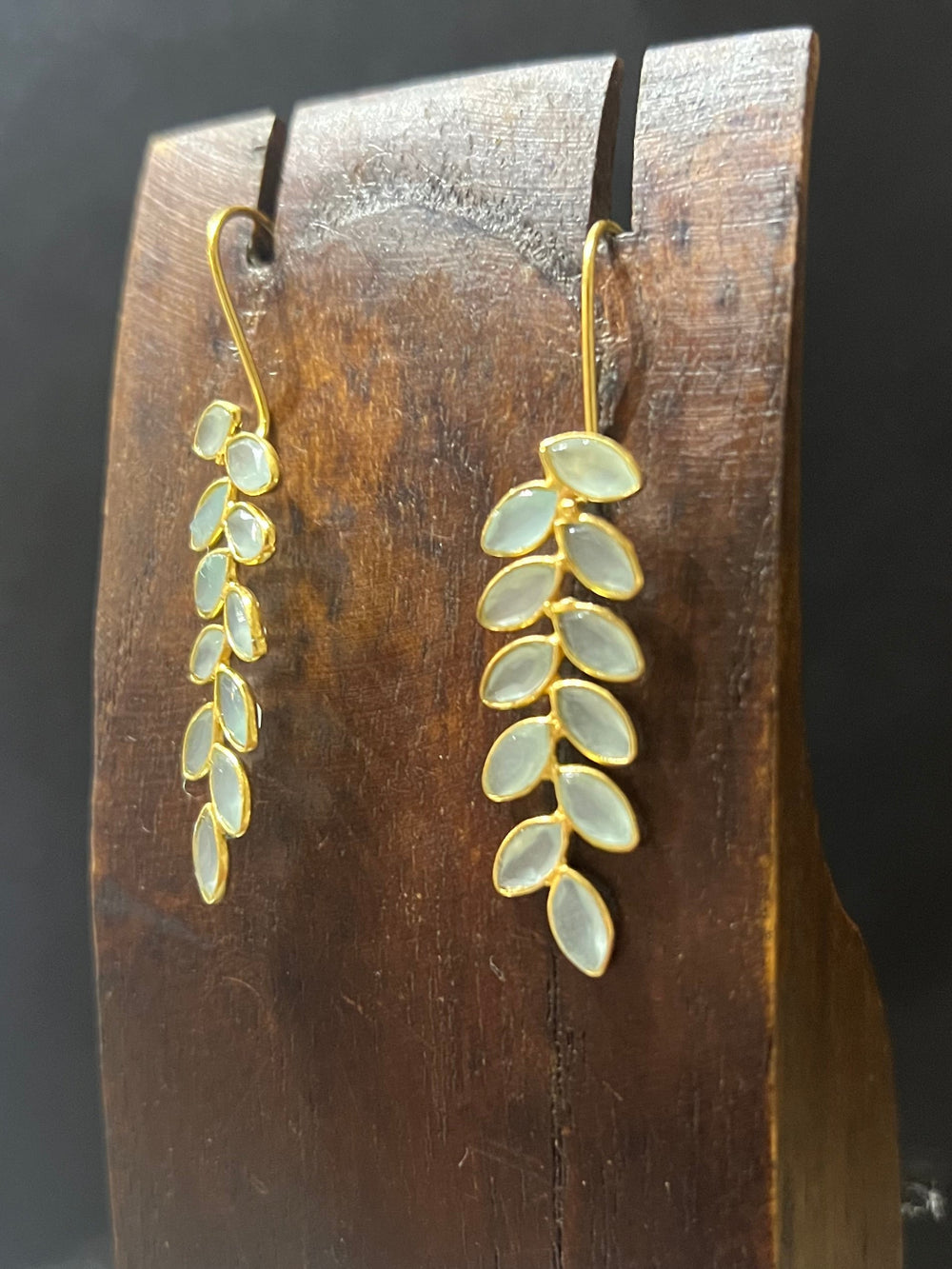 Aquamarine Wisteria Gold Earrings - Floating Lotus