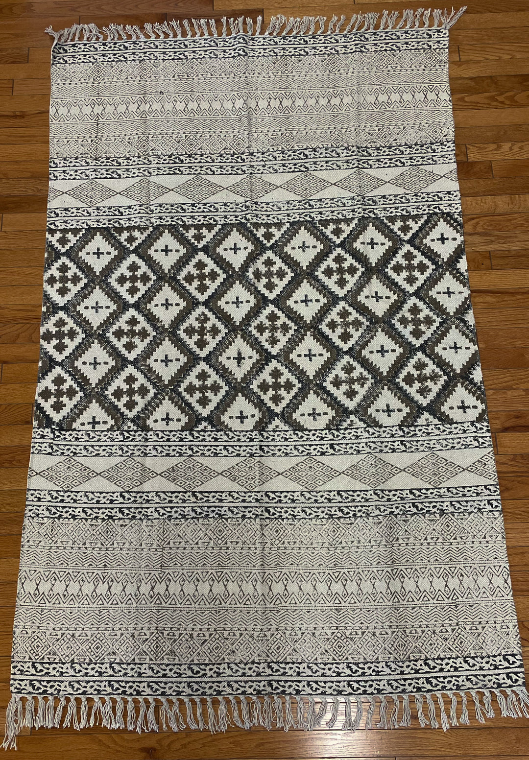 Block Print Rug - Floating Lotus