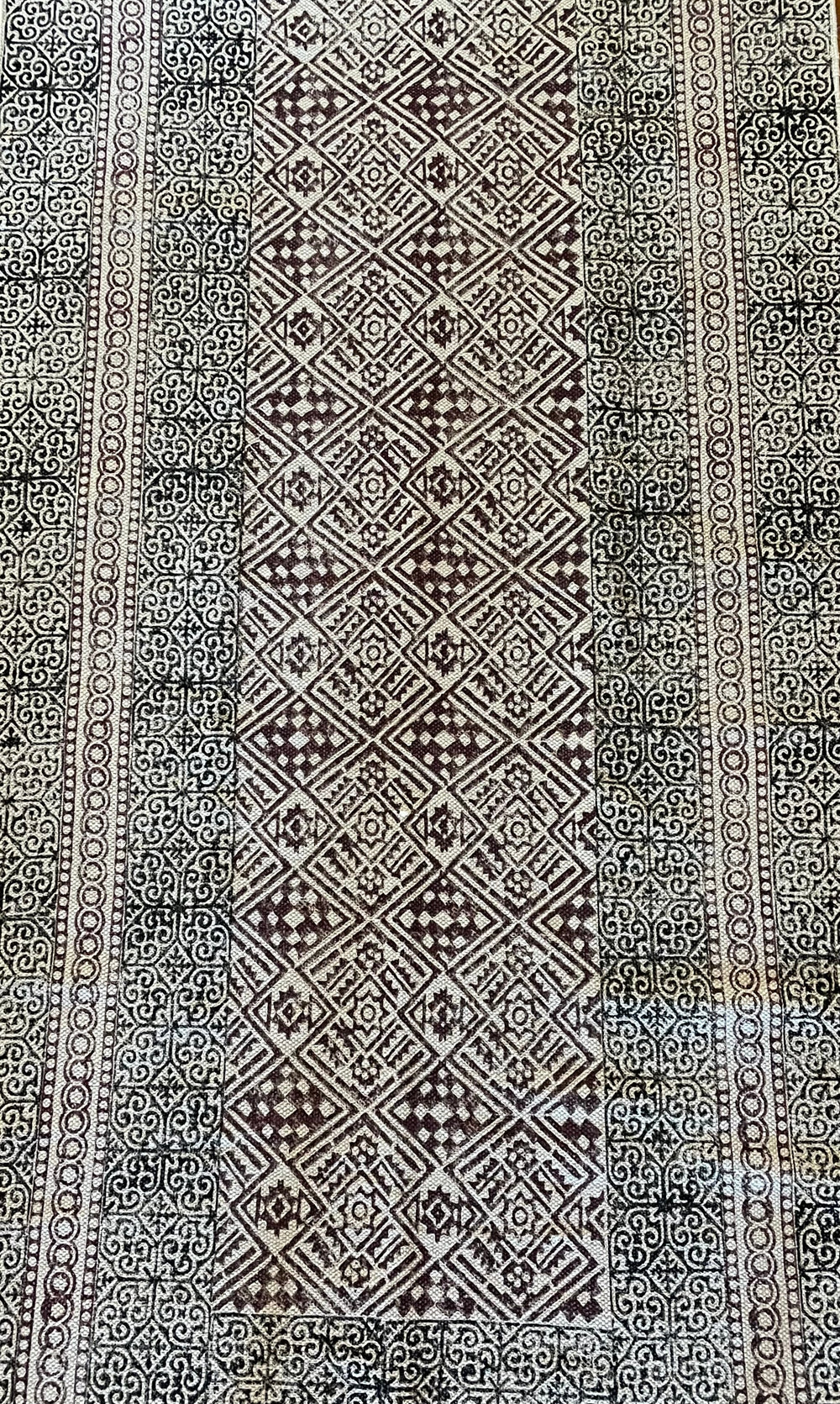 Block Print Rug - Floating Lotus