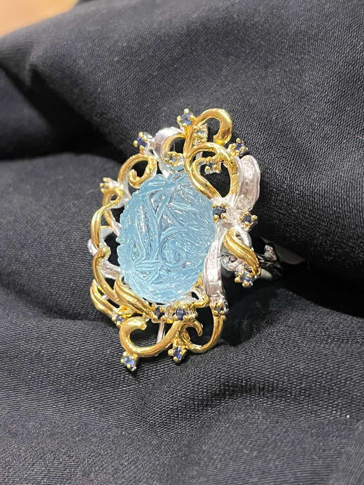 Blue Topaz In The Sky - Floating Lotus