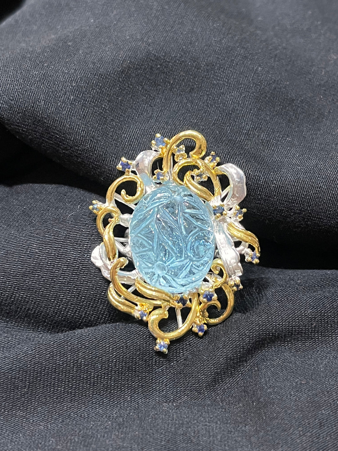 Blue Topaz In The Sky - Floating Lotus