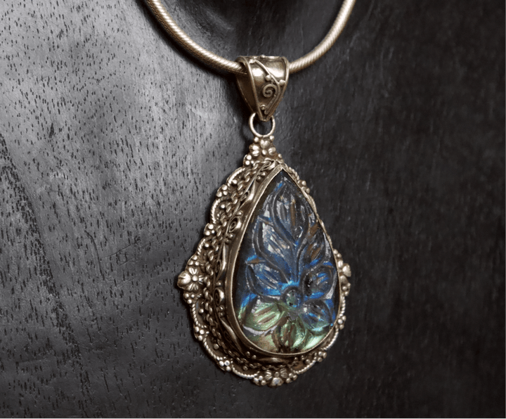 Carved Flower Labradorite Pendant - Floating Lotus