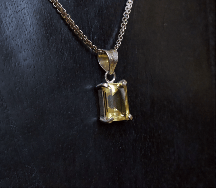 Citrine Pendant - Floating Lotus