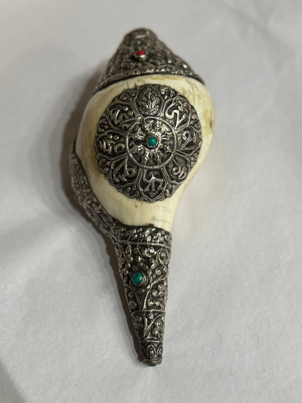 Conch Shell Horn - Floating Lotus