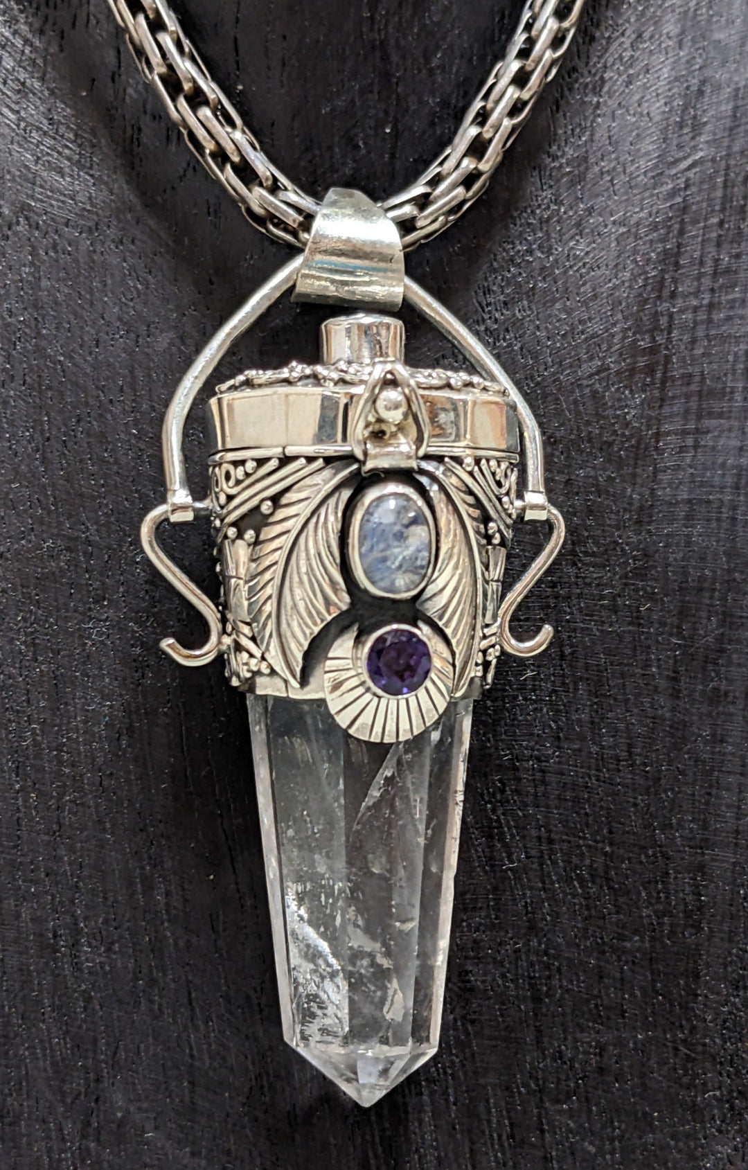 Dream Box Himalayan Quartz Pendant - Floating Lotus