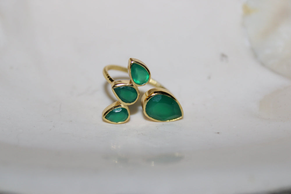 Emerald Prosperity Ring - Floating Lotus