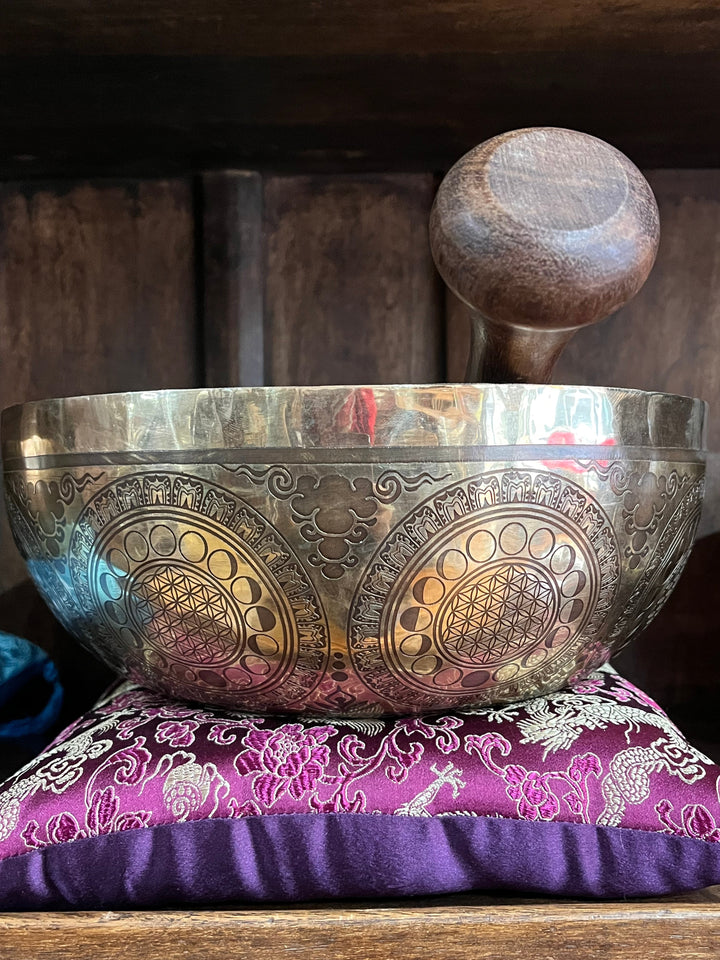 Flower of Life Moon Phase Sacral Chakra Singing Bowl - Floating Lotus