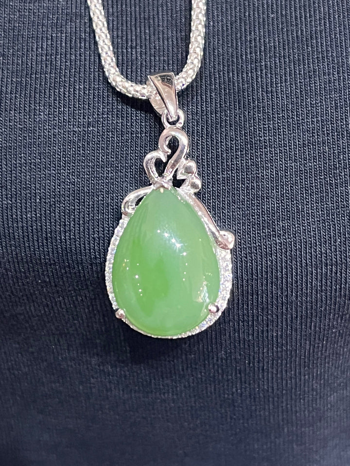 Lacey Silver Jade Pendant - Floating Lotus
