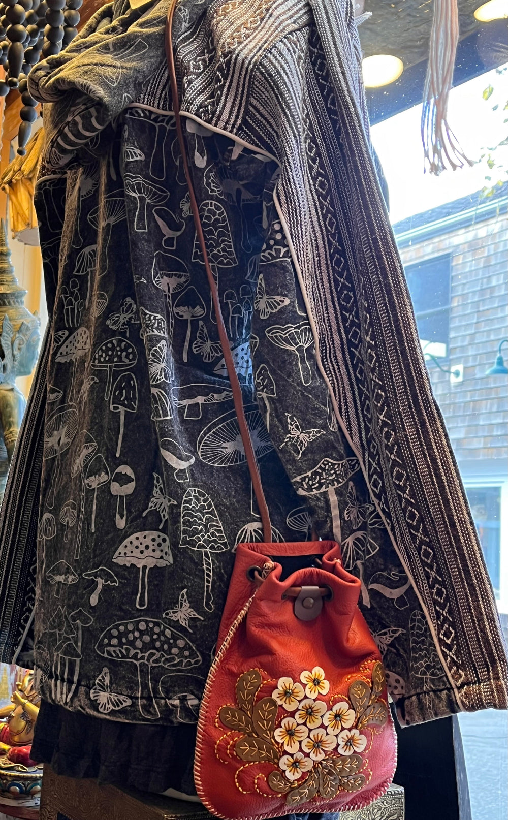 Leather Flower Day Purse