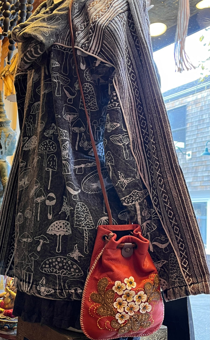 Leather Flower Day Purse