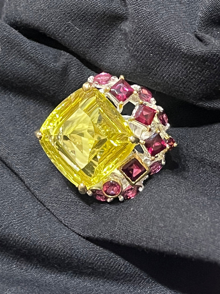 Lemon Quartz With a touch of Raspberry Garnet - Floating Lotus