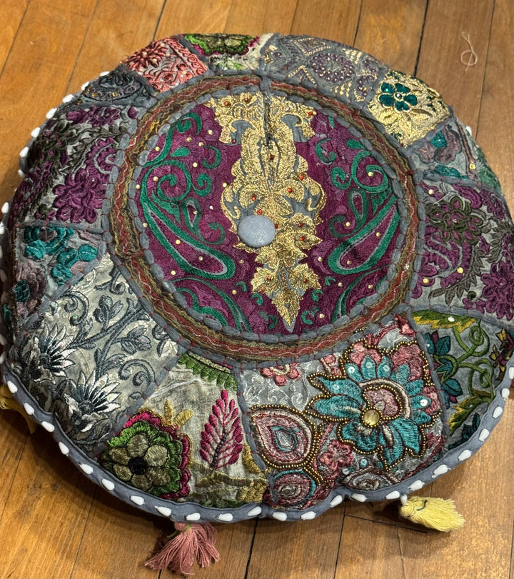 Meditation Cushion Small - Floating Lotus