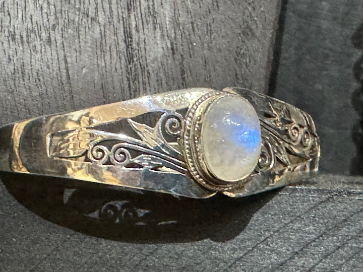 Moonstone Bracelet - Floating Lotus