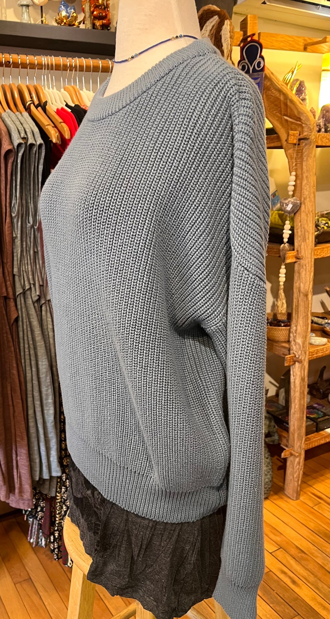 Organic Cotton Knitted Sweater ANKF5 - Floating Lotus