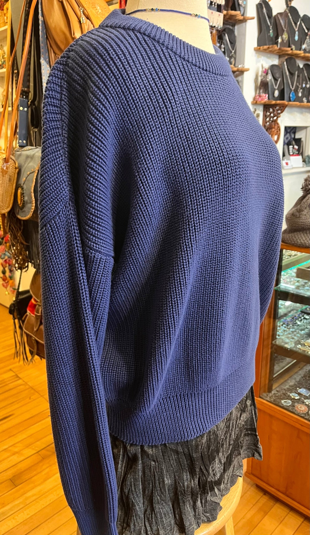Organic Cotton Knitted Sweater ANKF5 - Floating Lotus