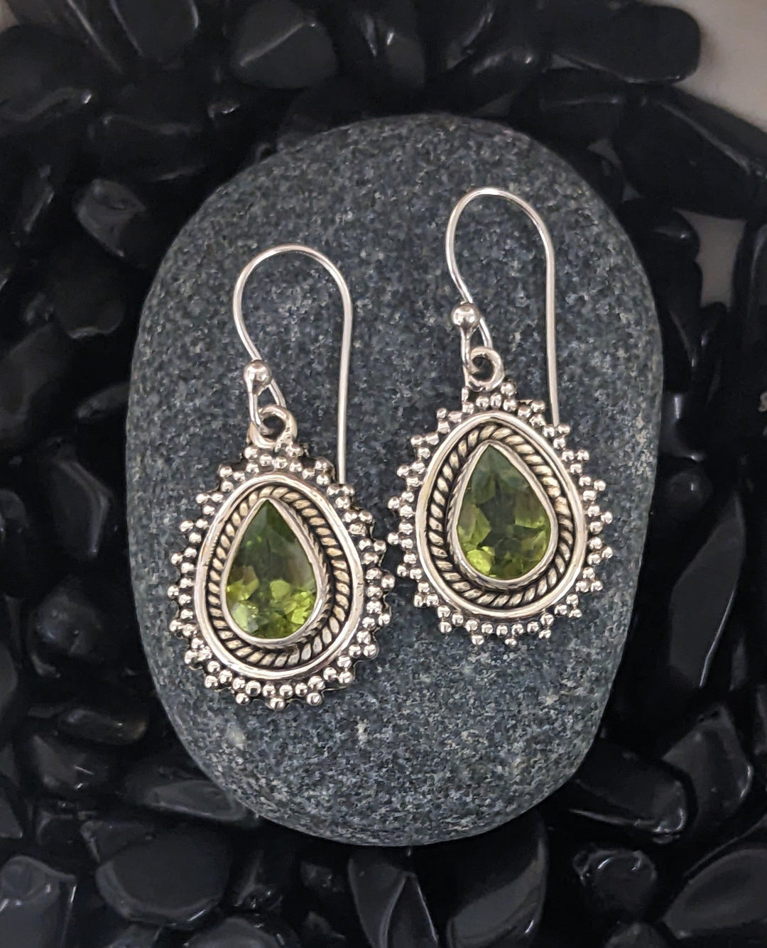 Peridot - Floating Lotus