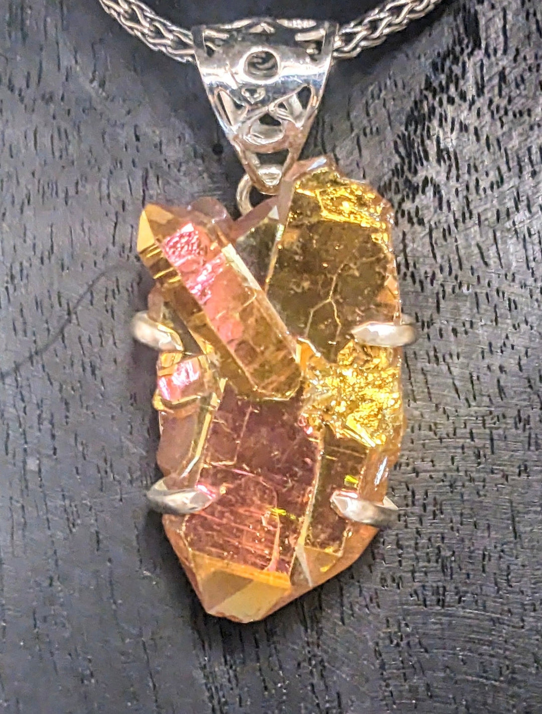 Radiant Sunshine Aura Quartz Pendant - Floating Lotus