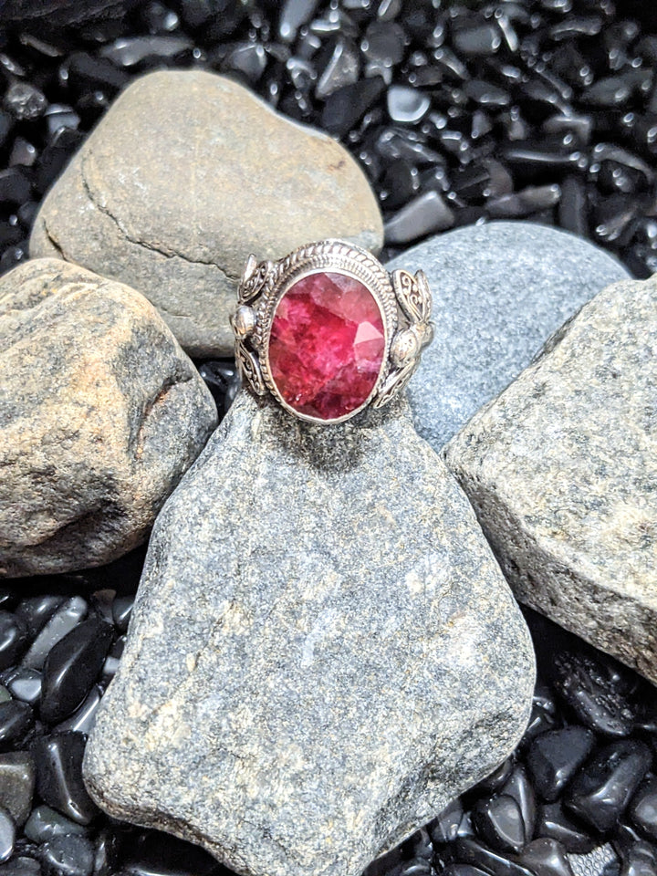 Stunning Dragonfly Ruby Ring - Floating Lotus