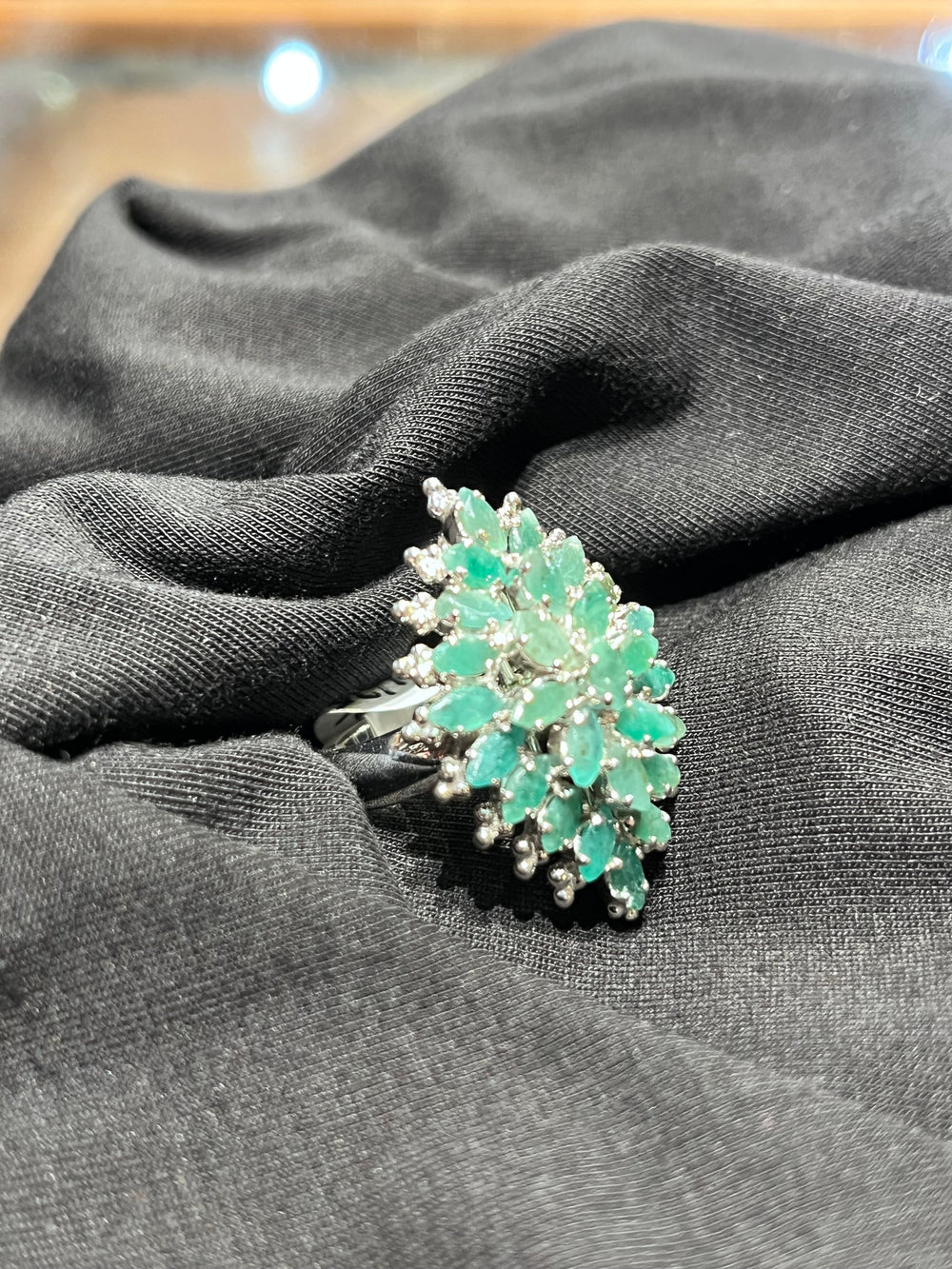 Stunning Emerald Ring - Floating Lotus