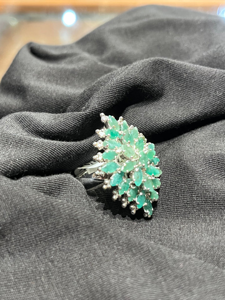 Stunning Emerald Ring - Floating Lotus
