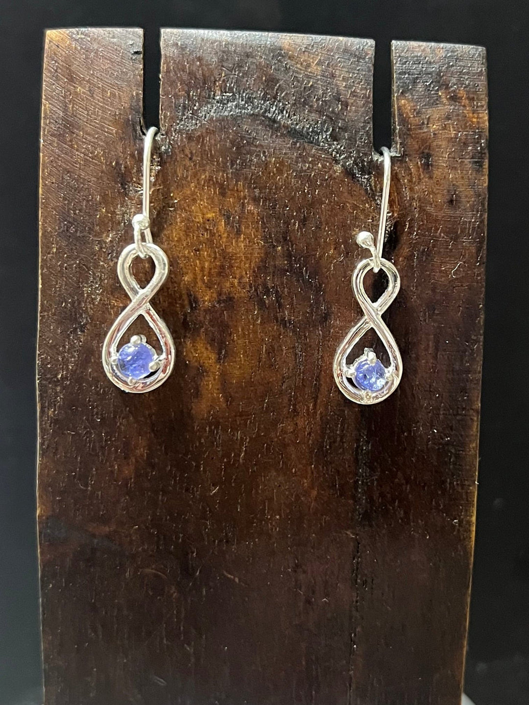 Tanzanite Earrings - Floating Lotus