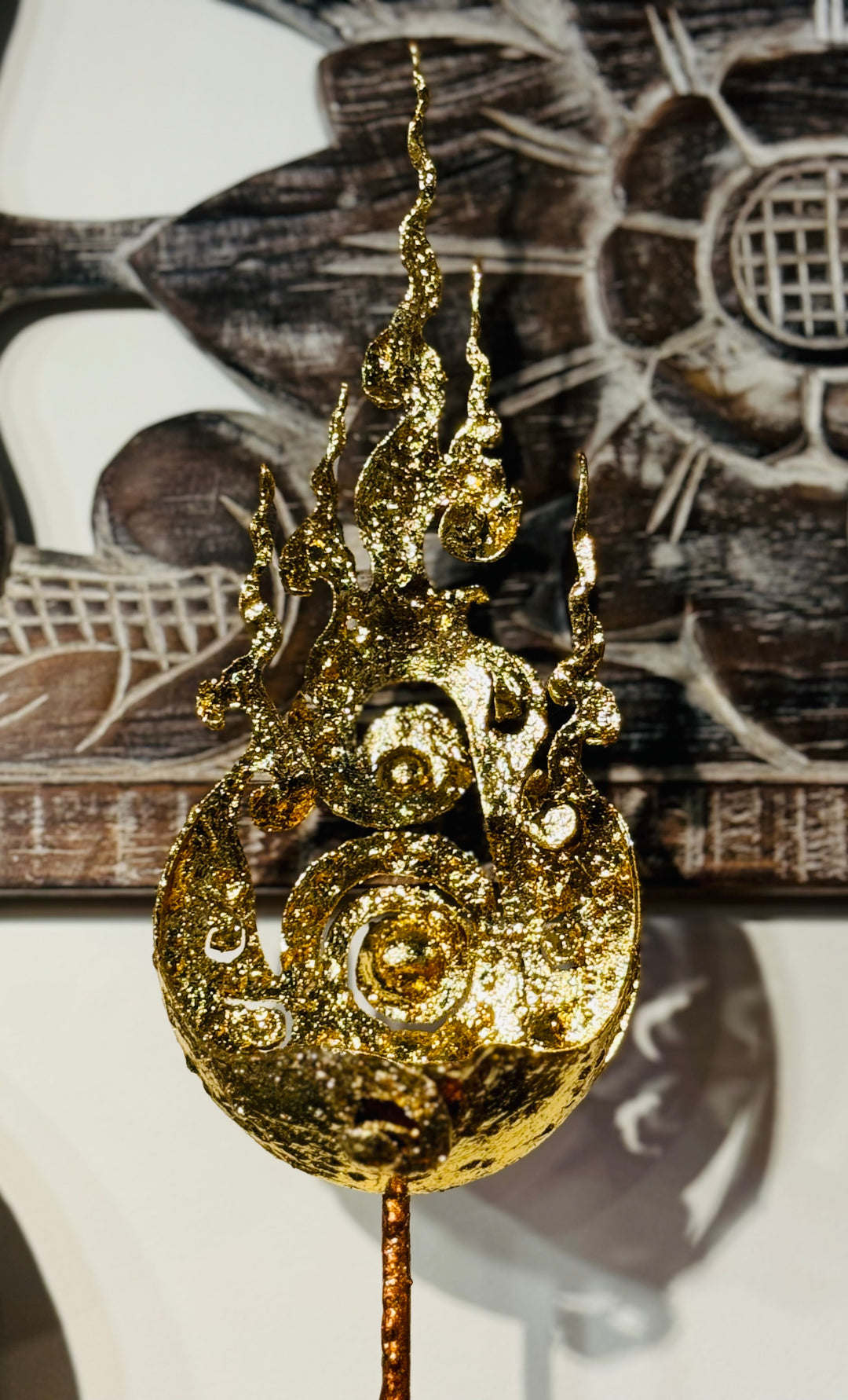 Thai Flame of Enlightenment Candle Holder - Floating Lotus