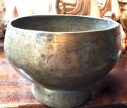 Antique Tibetan Singing Bowl - Floating Lotus