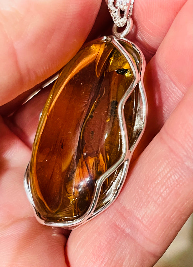 Amber Vision Pendant