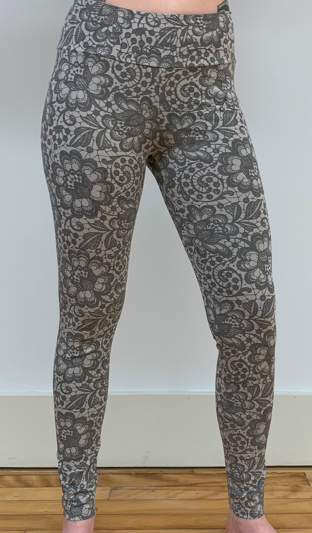 Organic Cotton Printed Leggings Floating Lotus
