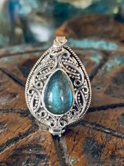 Labradorite Poison Ring