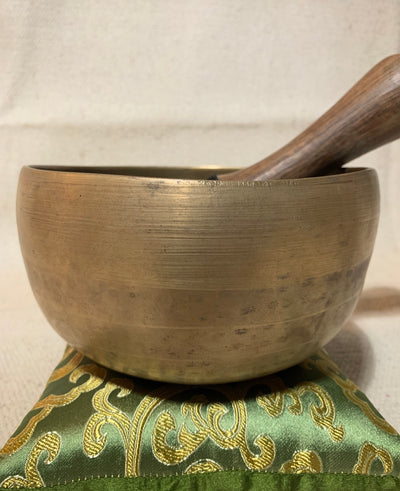 Heart Chakra Singing Bowl