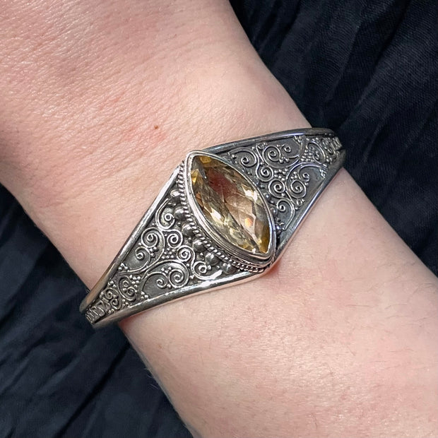 Solar Radiance Citrine Bracelet