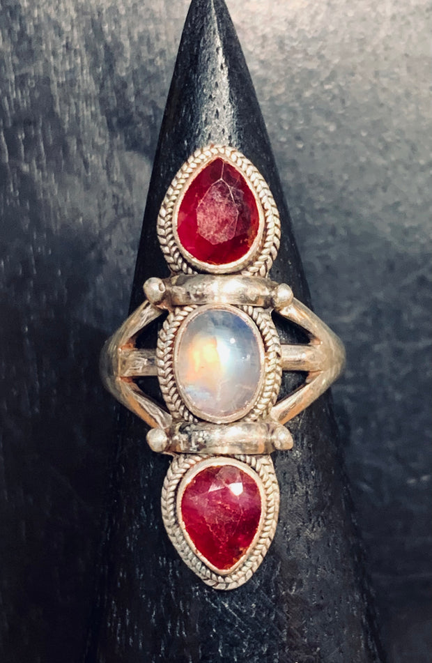 Lustrous Moonstone and Ruby Ring