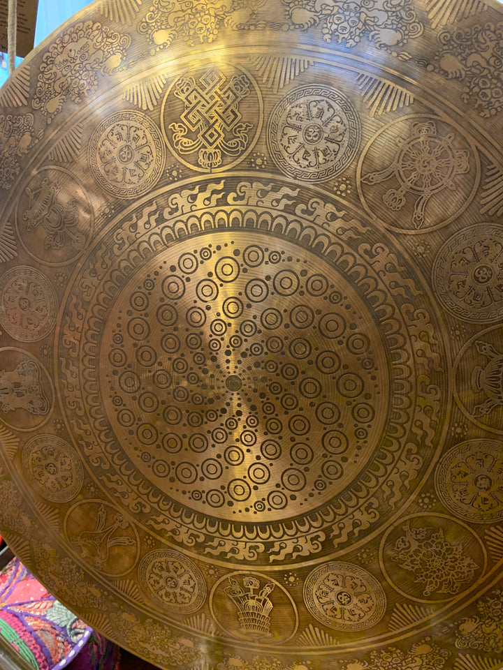Large Cosmic Vortex Prosperity Gong
