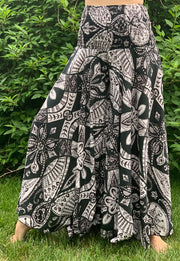 extra wide leg pants that look like a skirt