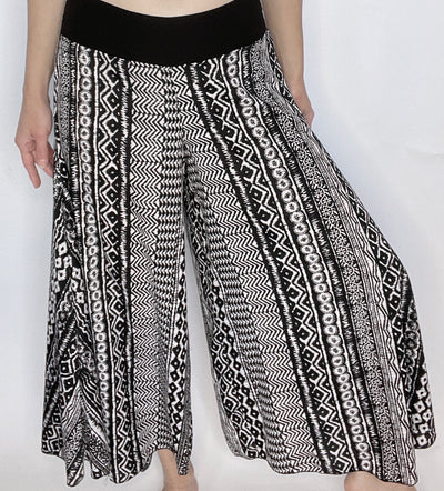 Wide Leg Black and White Pants